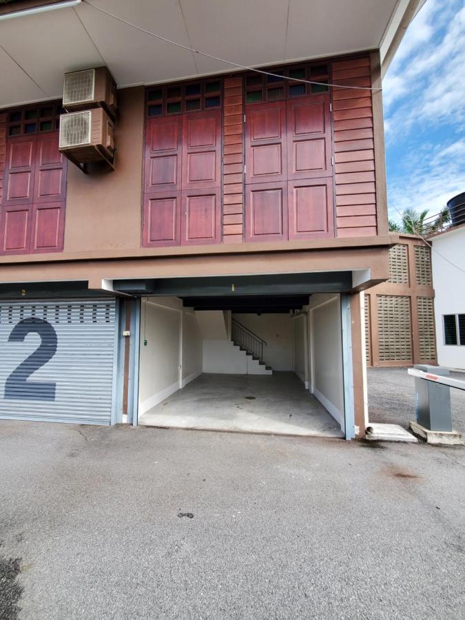 Little Kampung Studio Teluk Intan Exterior foto
